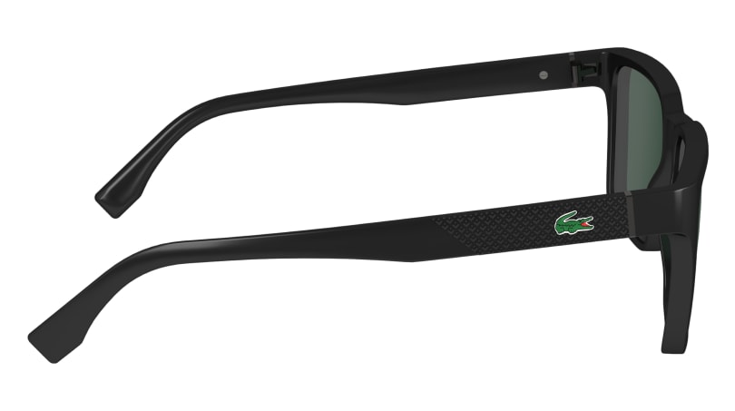 Lacoste L6011S